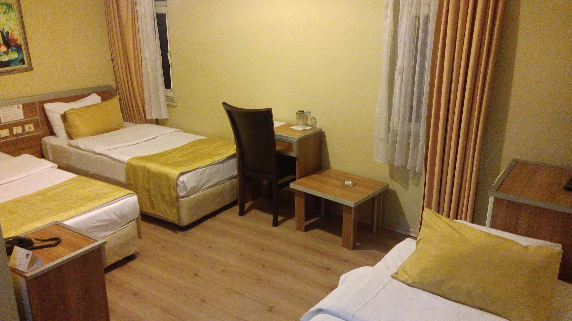 Demirgrand Hotel ทรับซอน ภายนอก รูปภาพ
