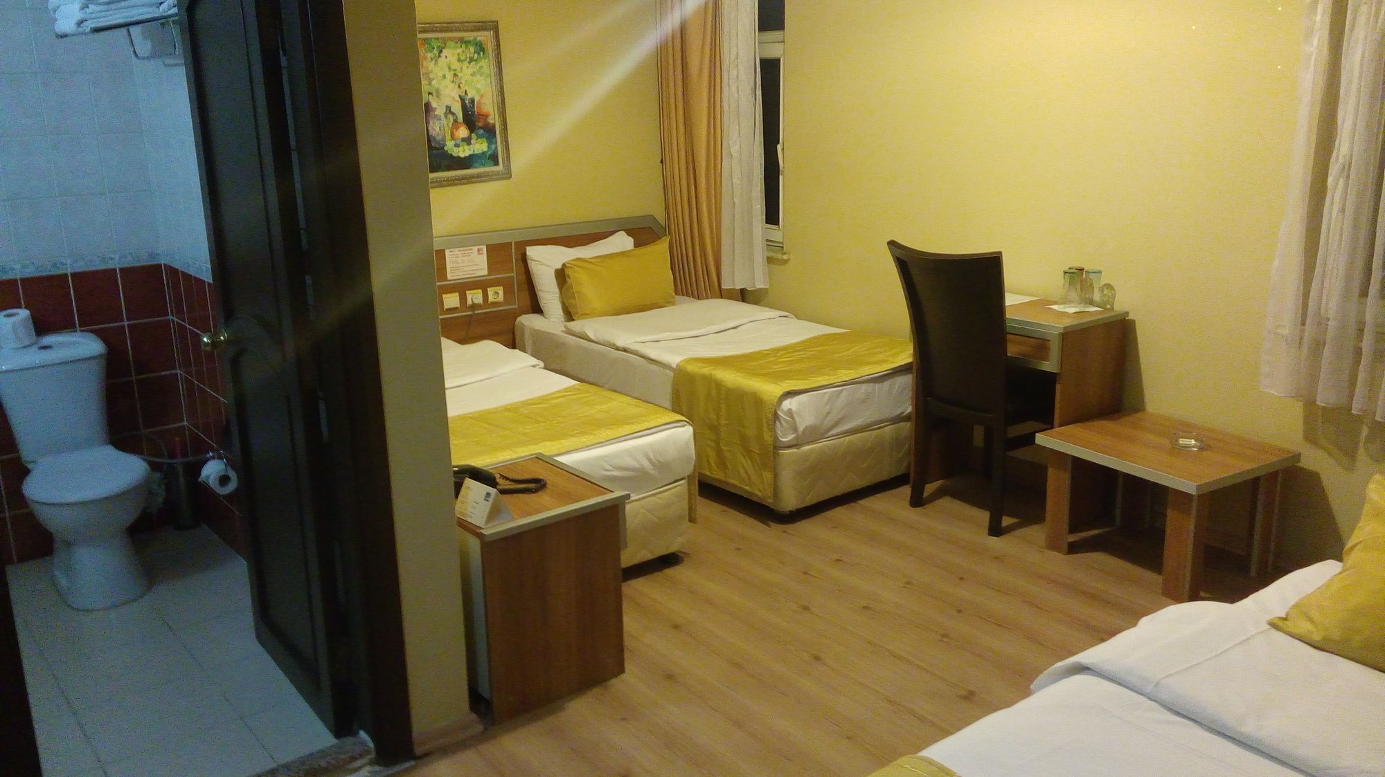 Demirgrand Hotel ทรับซอน ภายนอก รูปภาพ