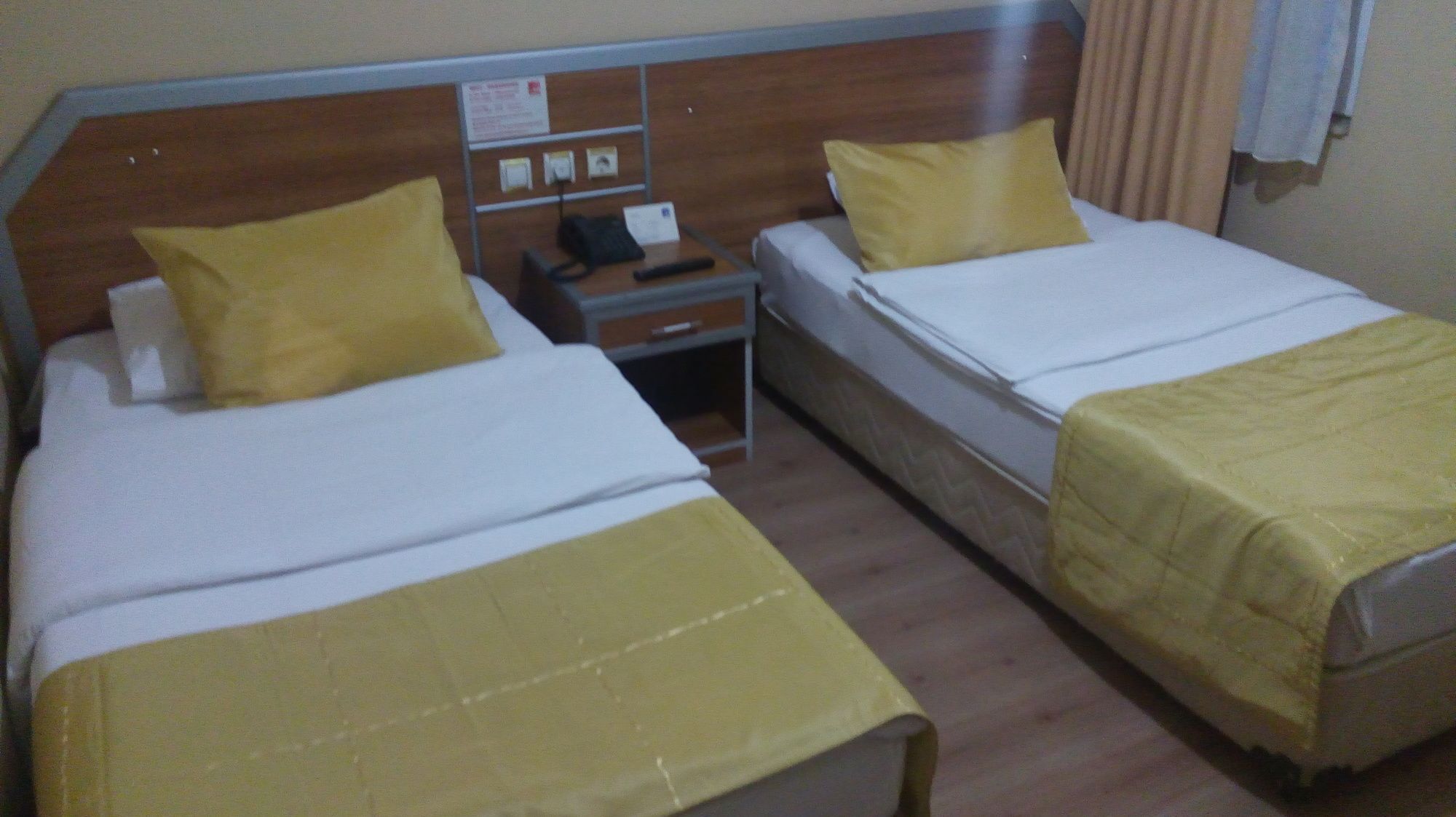 Demirgrand Hotel ทรับซอน ภายนอก รูปภาพ